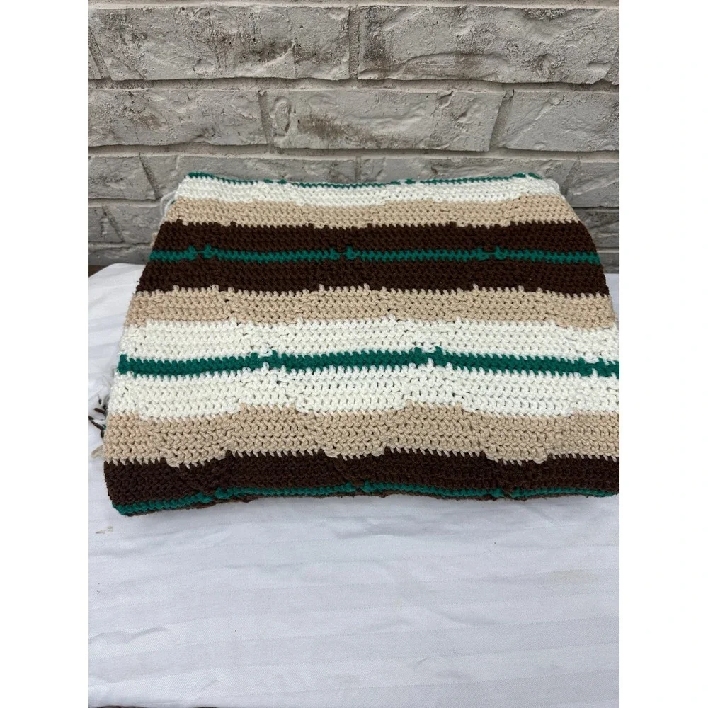 Handmade Afghan White Tan Green Brown Raised Diamond/Geometric Design Fringe 72